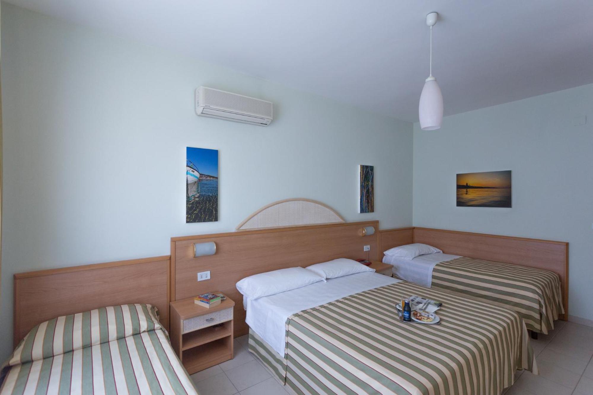 Hotel Jollino Pineto Ngoại thất bức ảnh