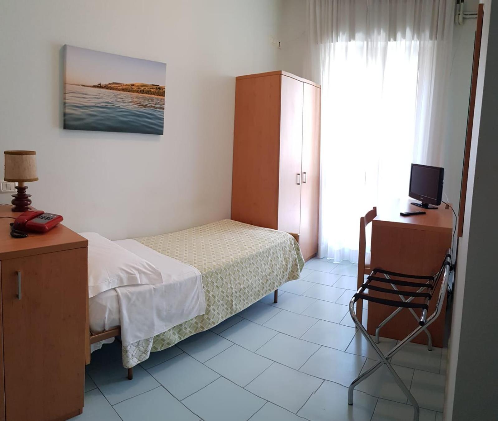 Hotel Jollino Pineto Ngoại thất bức ảnh