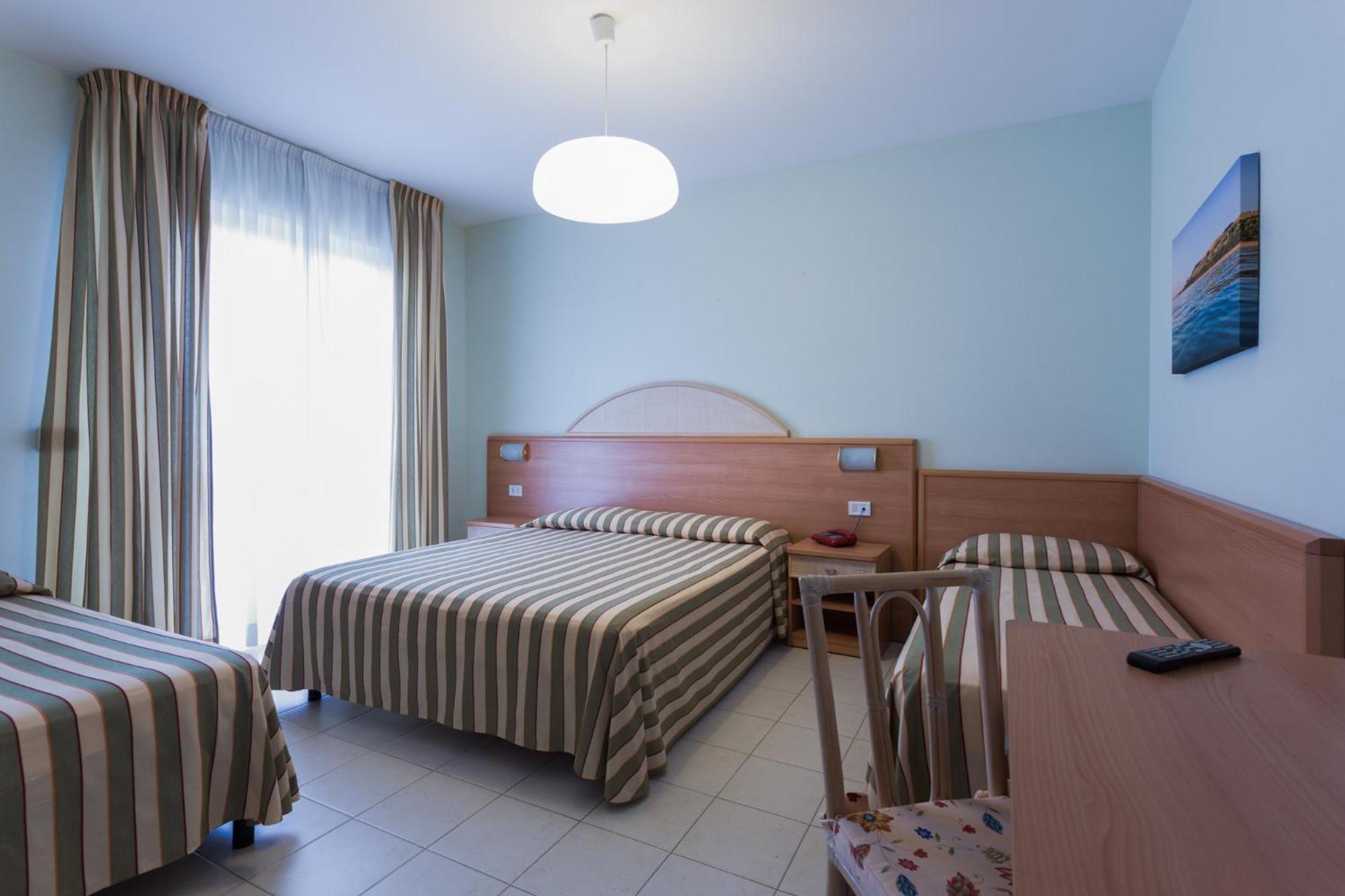 Hotel Jollino Pineto Ngoại thất bức ảnh