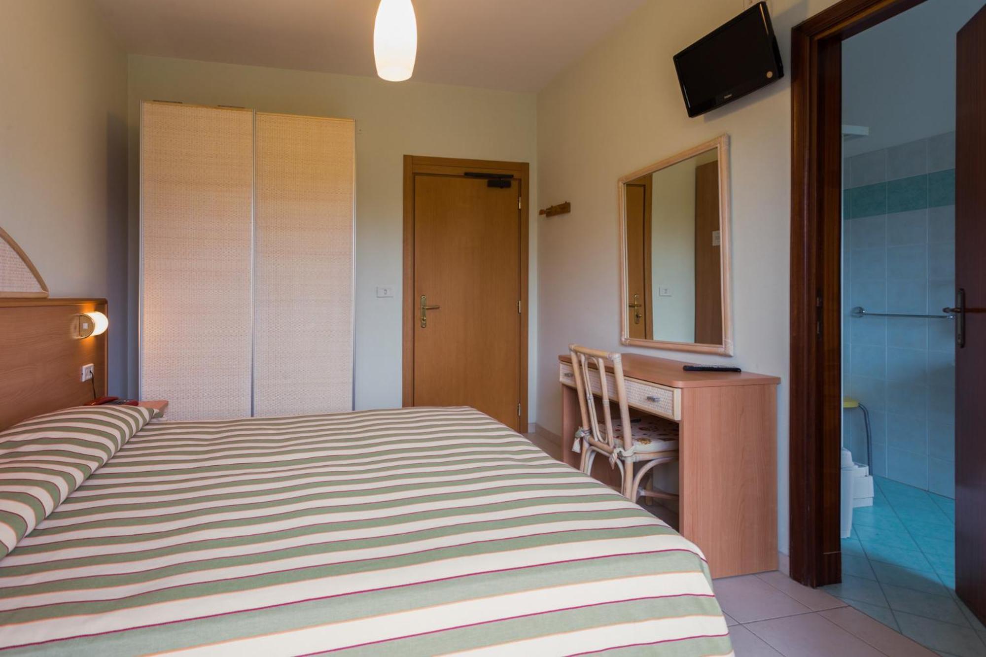 Hotel Jollino Pineto Ngoại thất bức ảnh